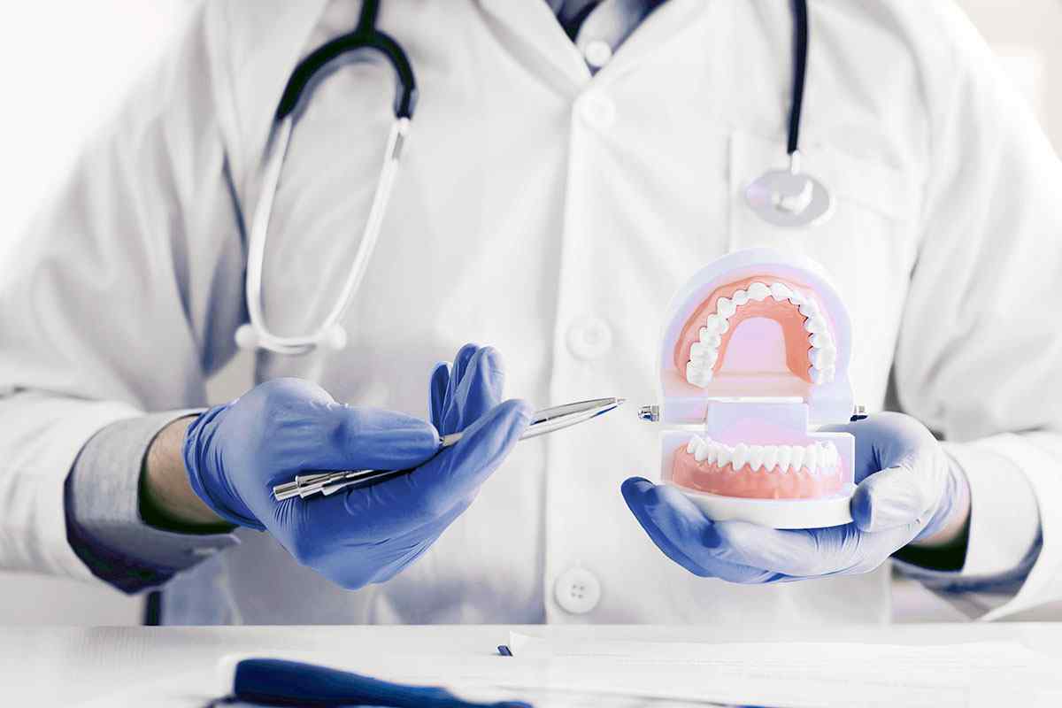 https://drmunjaldental.in/wp-content/uploads/2020/01/home-services-2.jpg